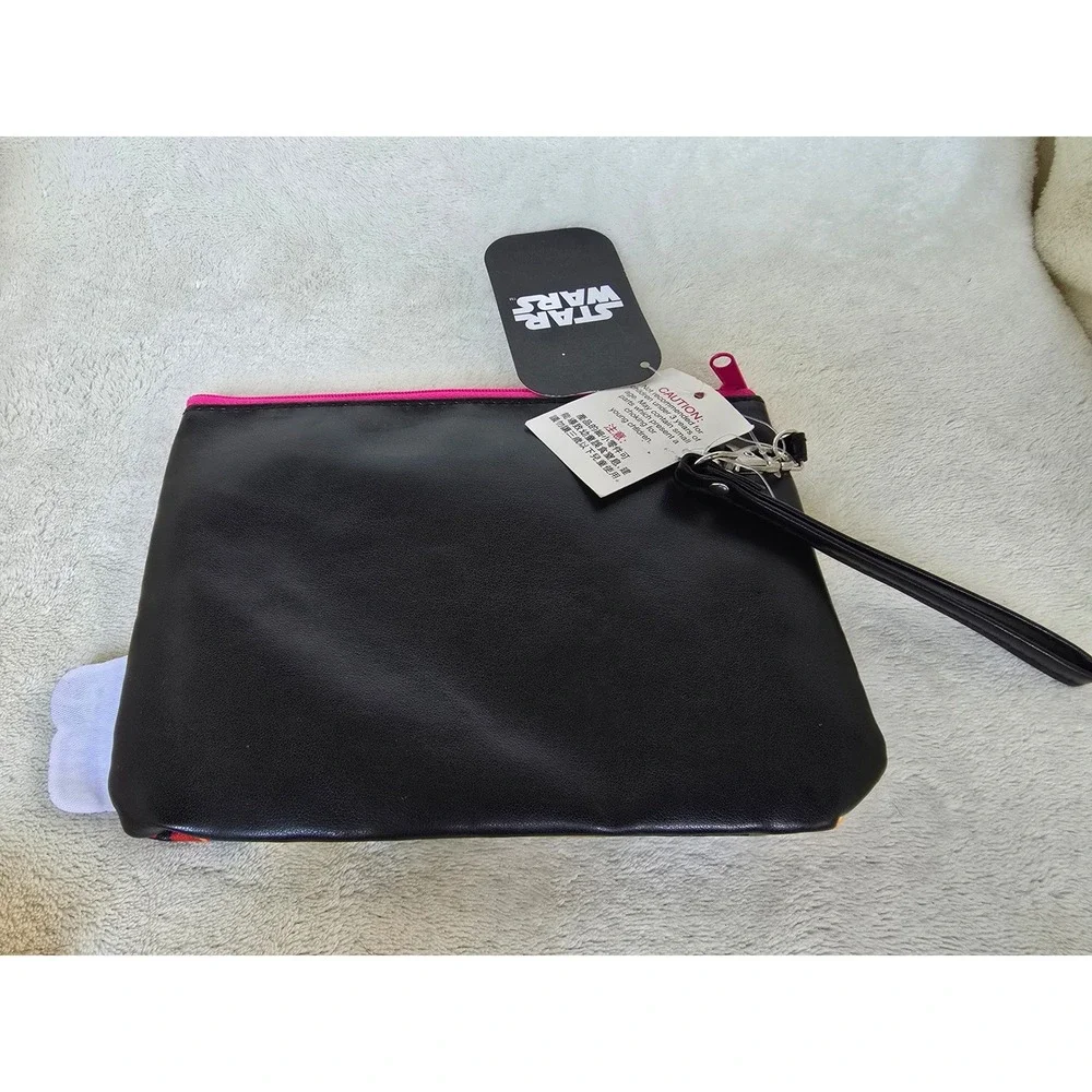 Disney Hong Kong Disneyland Star Wars Character Wristlet Pouch Bag New With Tags